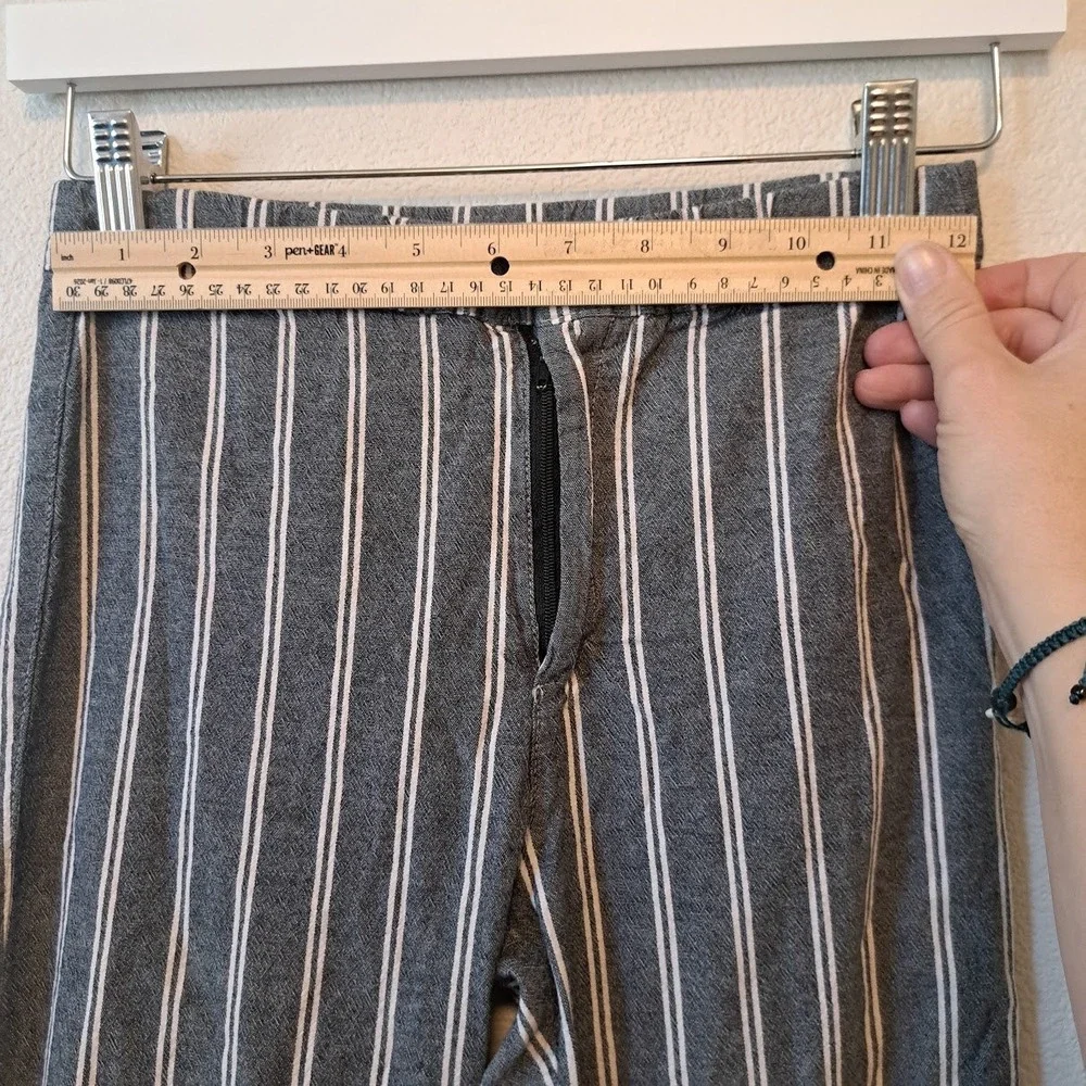 Brandy Melville Grey White Striped Trousers Straight Leg Pants Kids